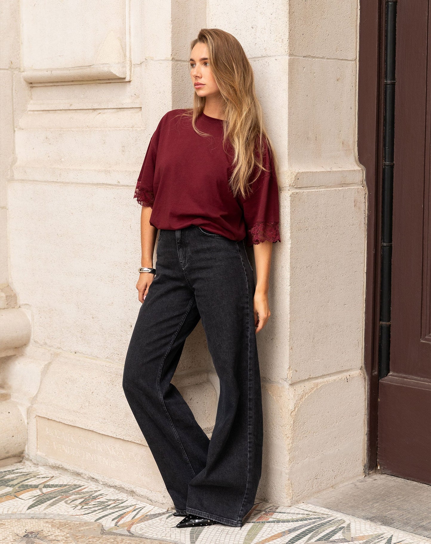 COMFORT WIDE LEG JEANS DONKERGRIJS
