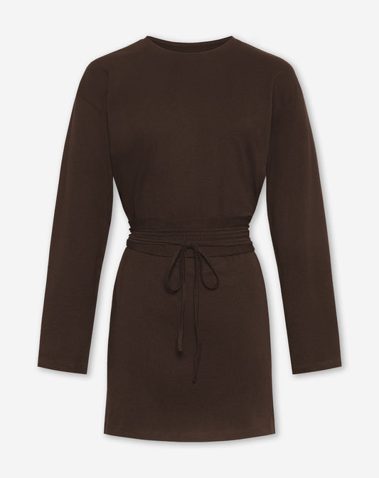 BELTED LONG SLEEVE TEE DRESS DONKERBRUIN