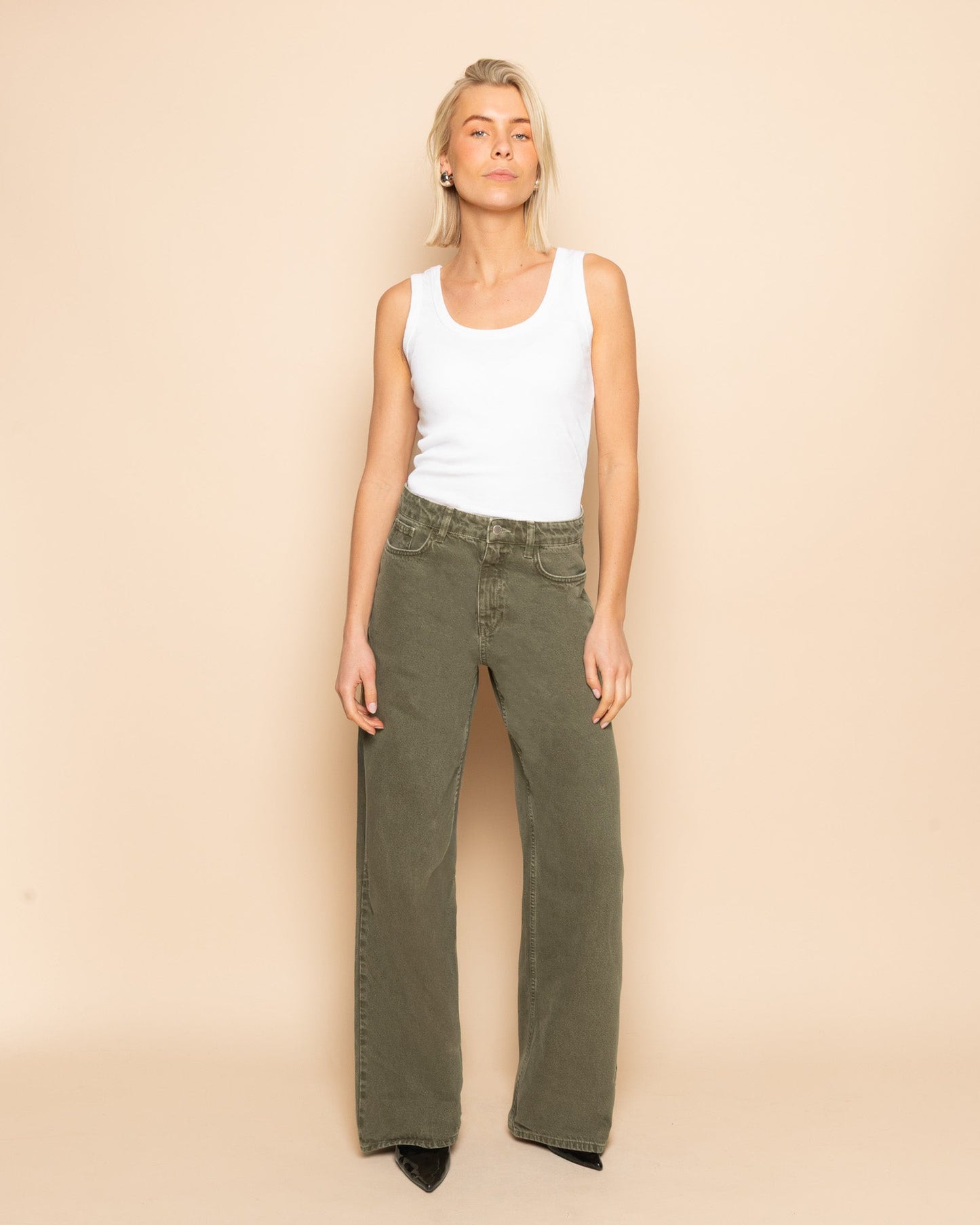 SIERRA WIDE LEG JEANS OLIJFGROEN
