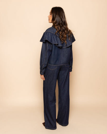 RUFFLE DENIM BLOUSE DONKERBLAUW