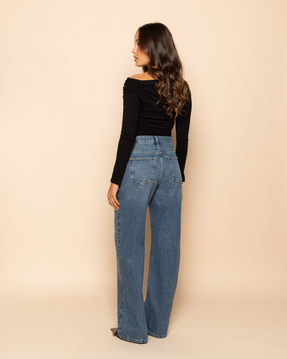 STUD PEARL STRAIGHT LEG JEANS  BLAUW
