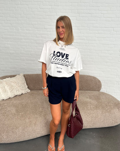 LOVE STUDIOS OVERSIZED TEE CRÈME