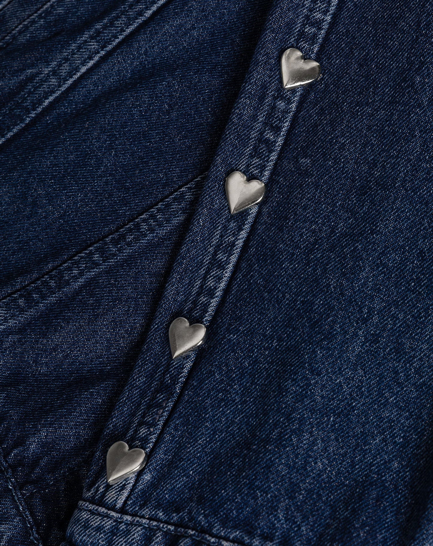 STUD HEART DENIM JACKET DONKERBLAUW
