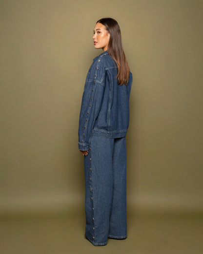 STUD HEART DENIM JACKET DONKERBLAUW