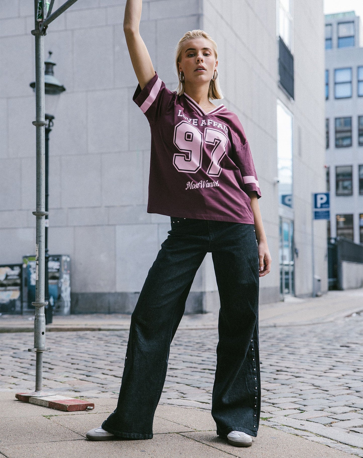 STUD COMFORT WIDE LEG JEANS DONKERGRIJS