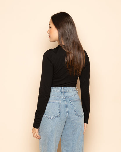 BASIC LONG SLEEVE FITTED TOP ZWART