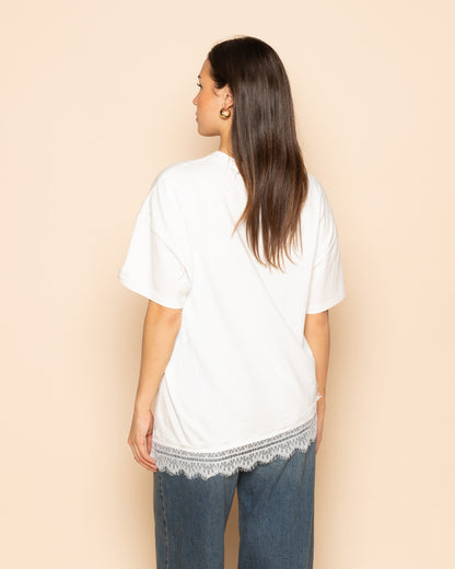 LACE BORDER OVERSIZED TEE CRÈME