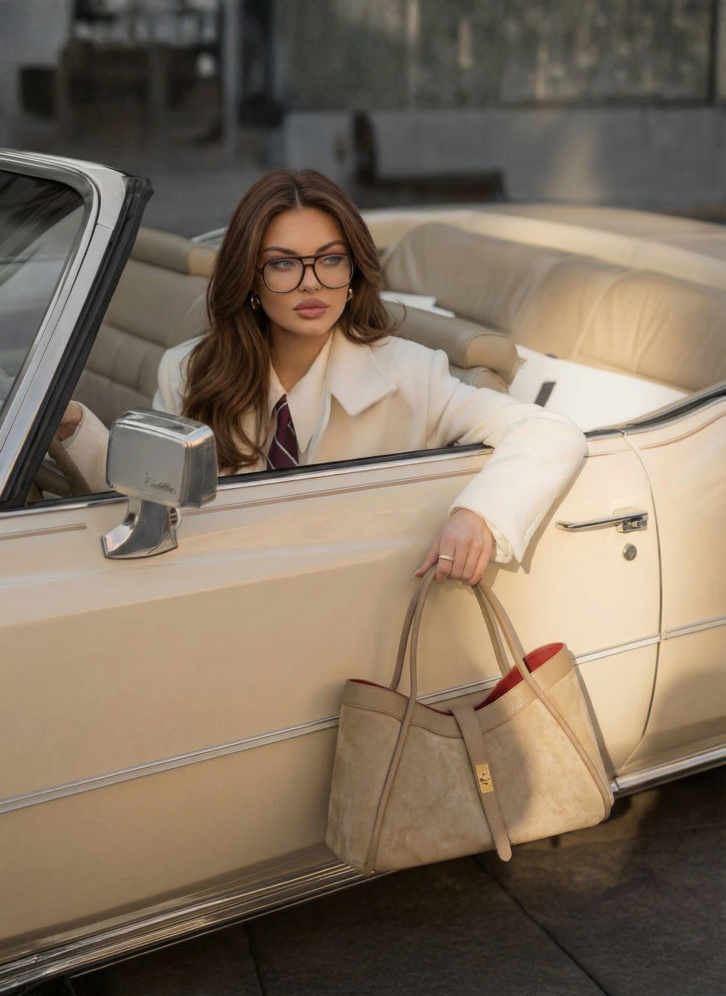 Borsa Mayfair in Camoscio e Pelle Togo Taupe chiaro