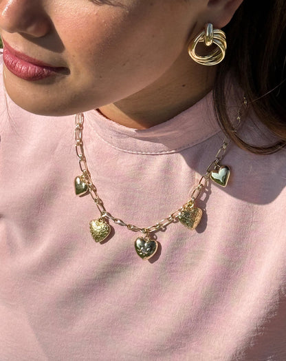 Collar con dije de corazón