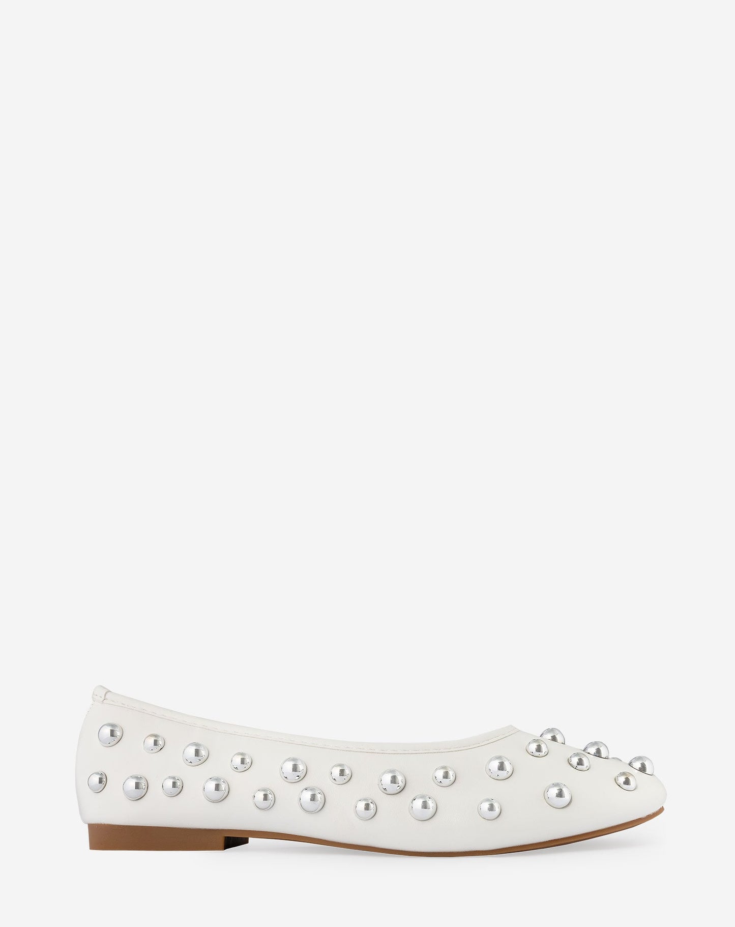 STUDDED FLATS CRÈME