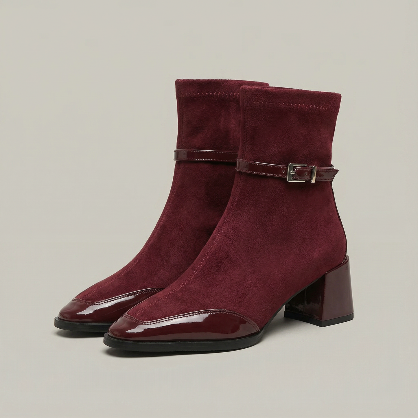 Botines de ante con tacón medio