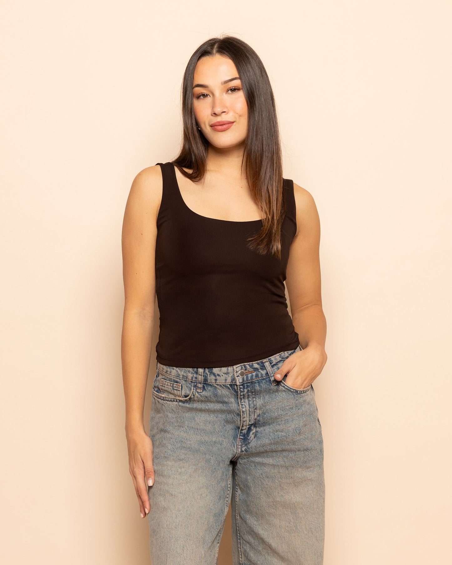 JOVIE TOP DONKERBRUIN