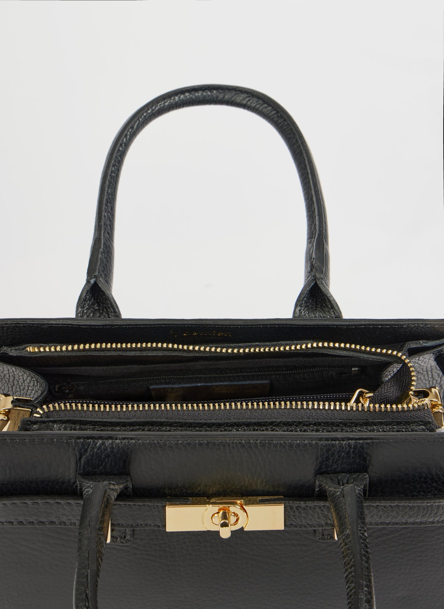 Borsa Grace in pelle Togo Nera
