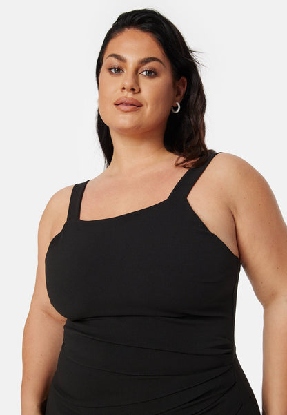 Vestido de Cuello Cuadrado