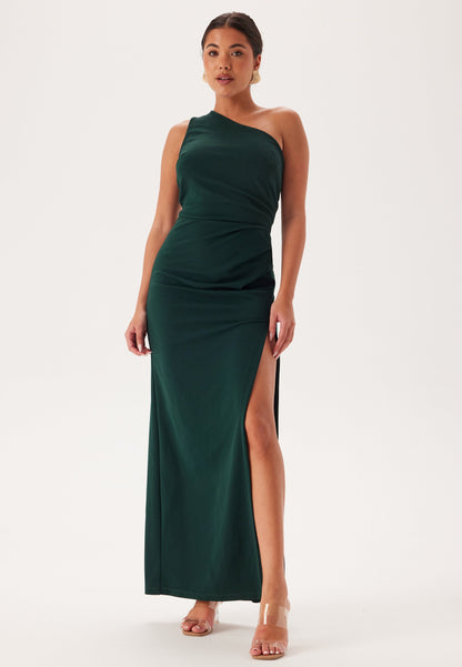 Vestido de espalda y hombro abierto