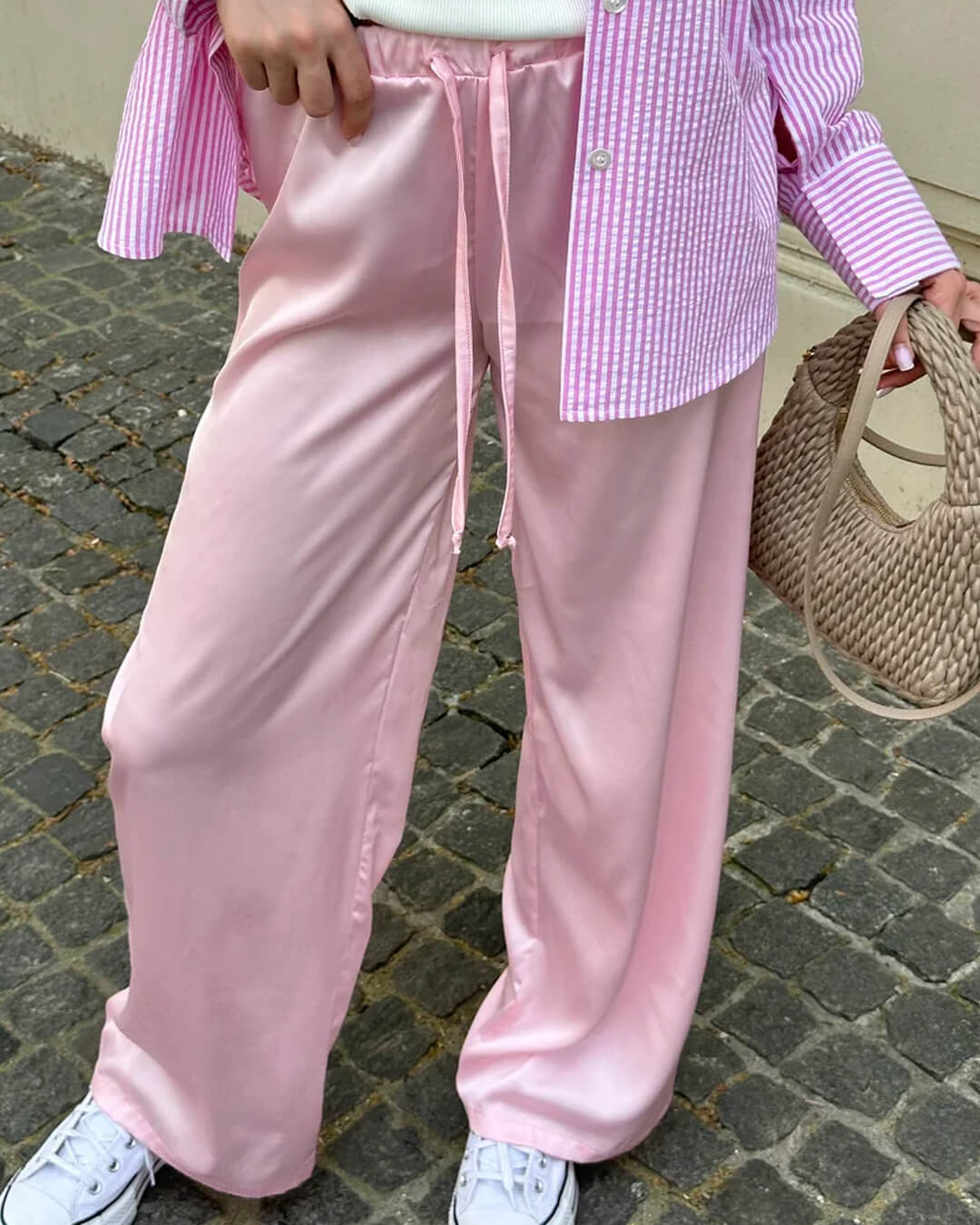 Pantalones anchos de satén de talle alto Norma