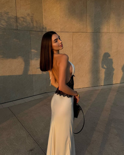 Vestido Astrid de satén con encaje, cintura y espalda descubierta