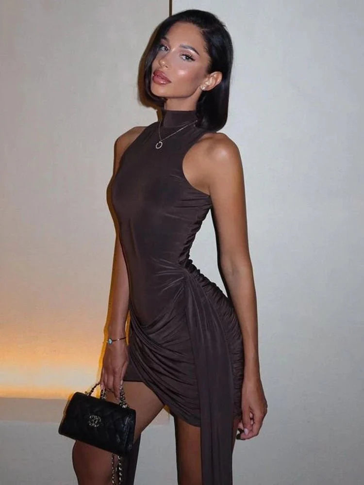 Vestido mini de cuello alto Daniella
