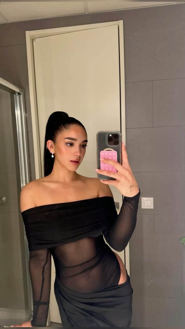 Vestido largo de malla con mangas largas Lizy