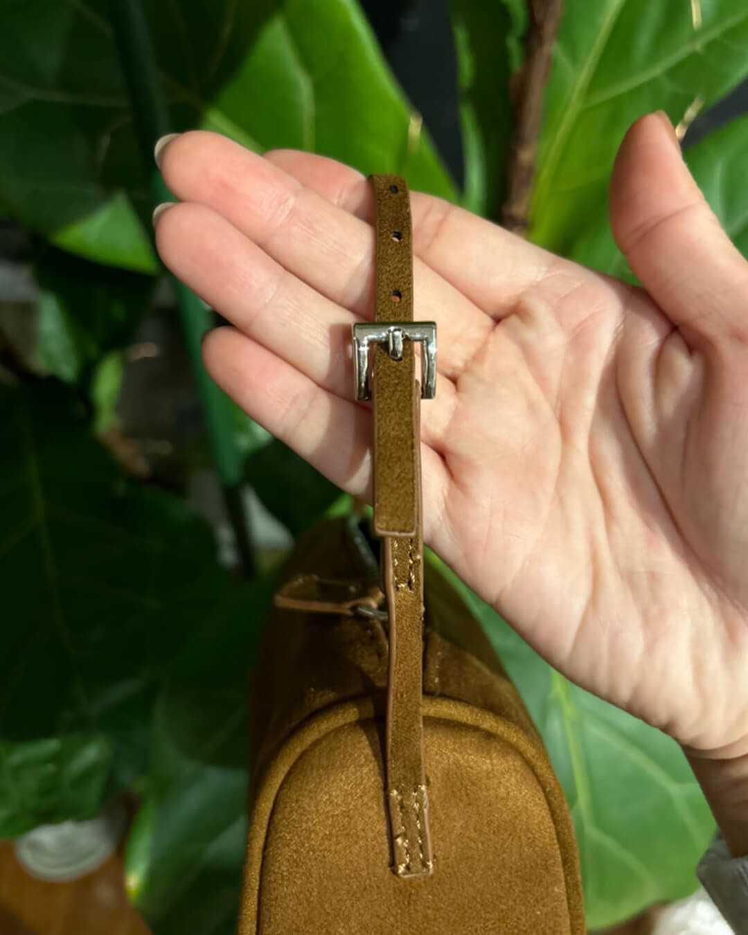 Bolso Mini de Hombro de Ante Danika
