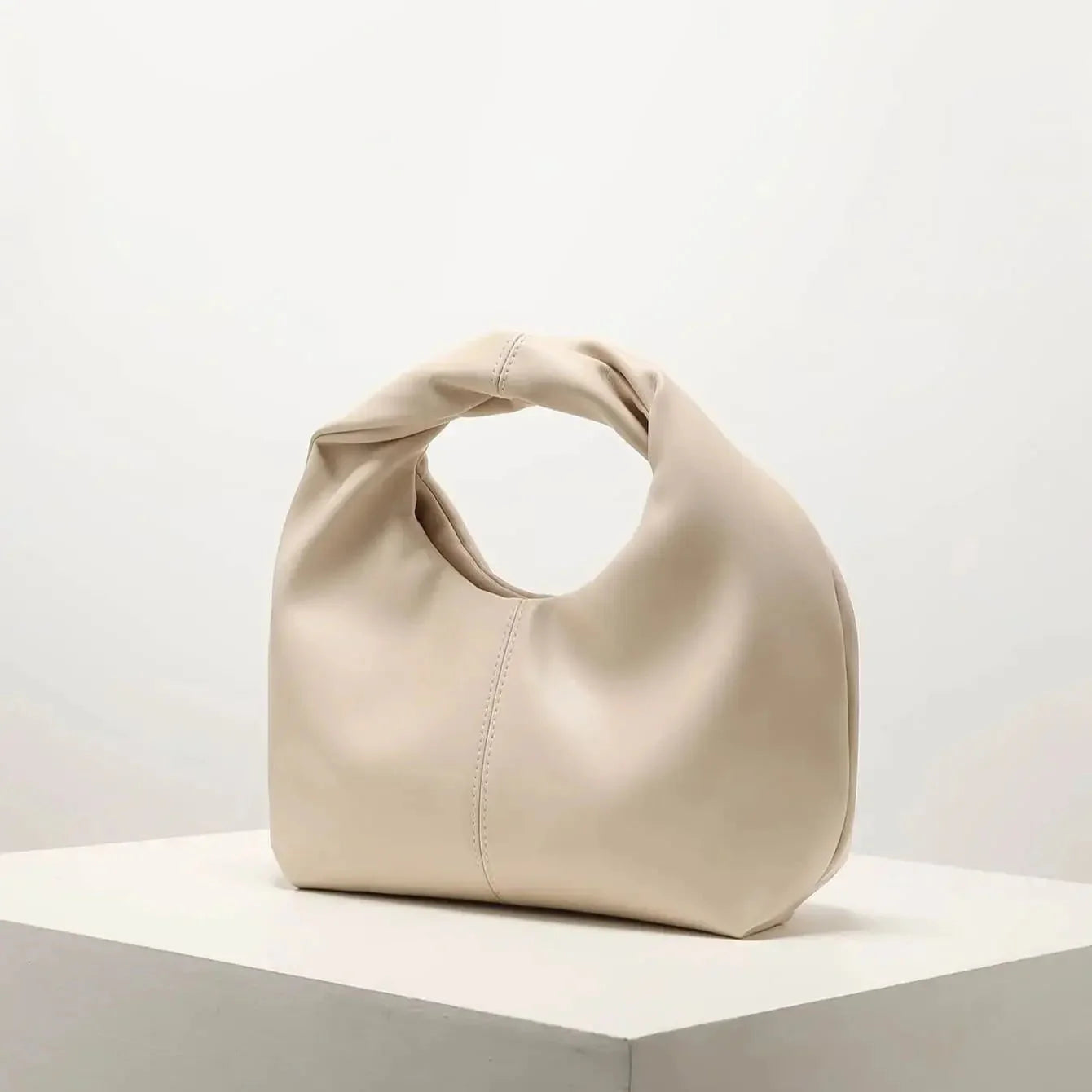 Bolso de mano de Cuero Gelyn