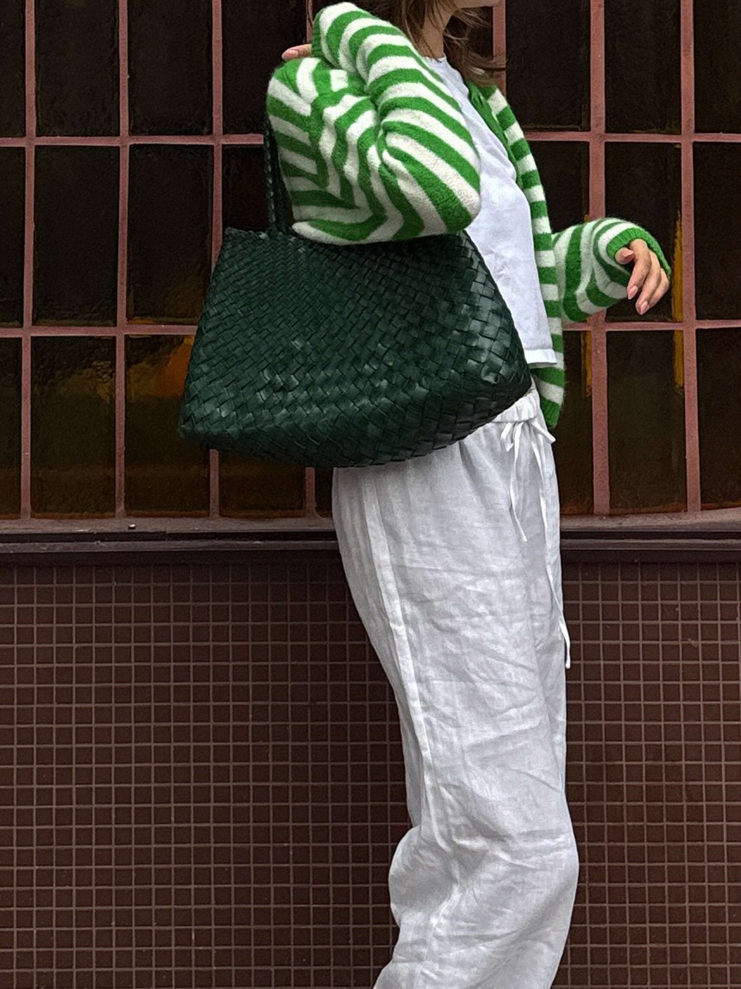 Bolso Mediano Trenzado de Cuero