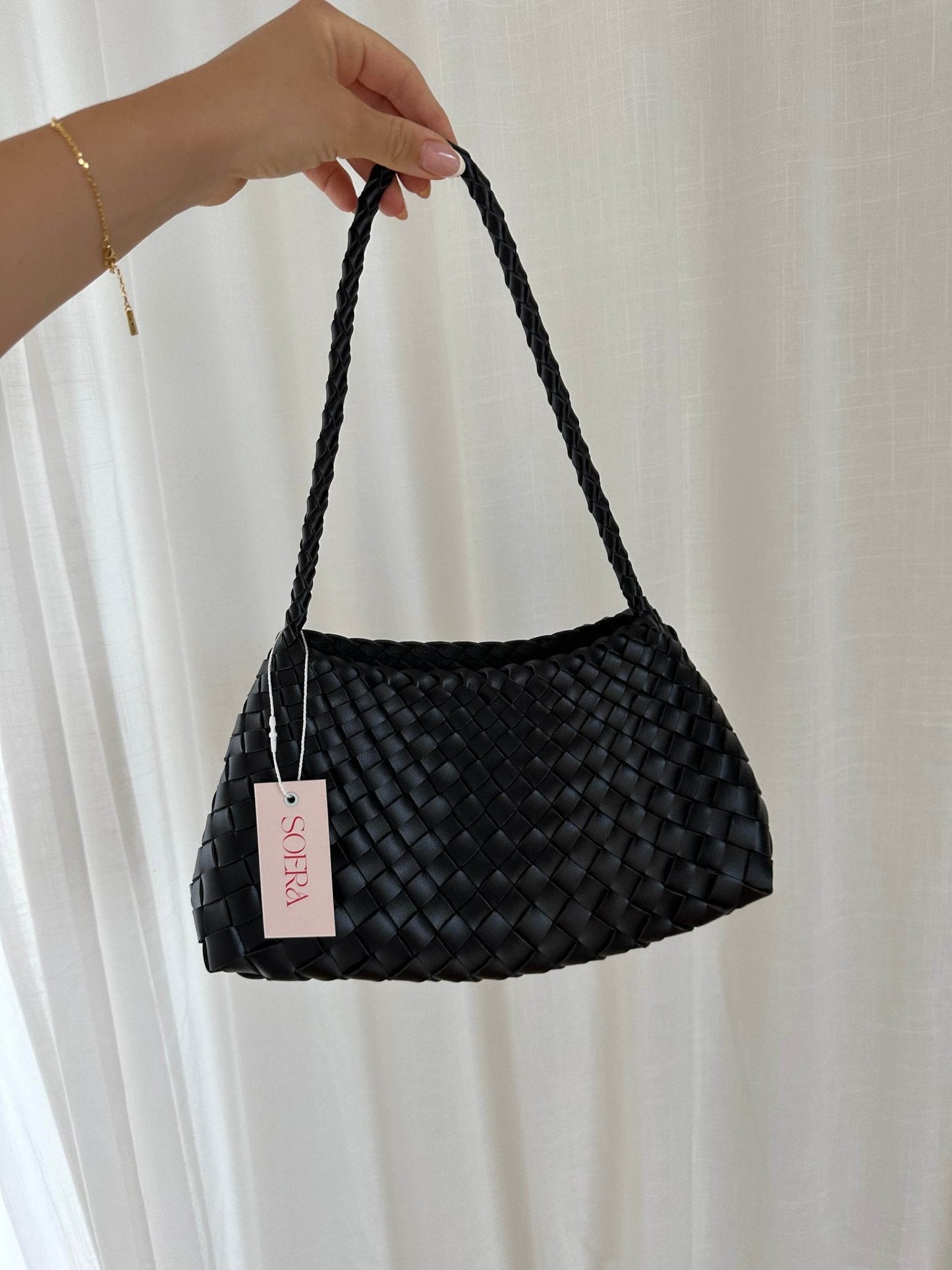 Bolso pequeño tejido de cuero vegano Marissa