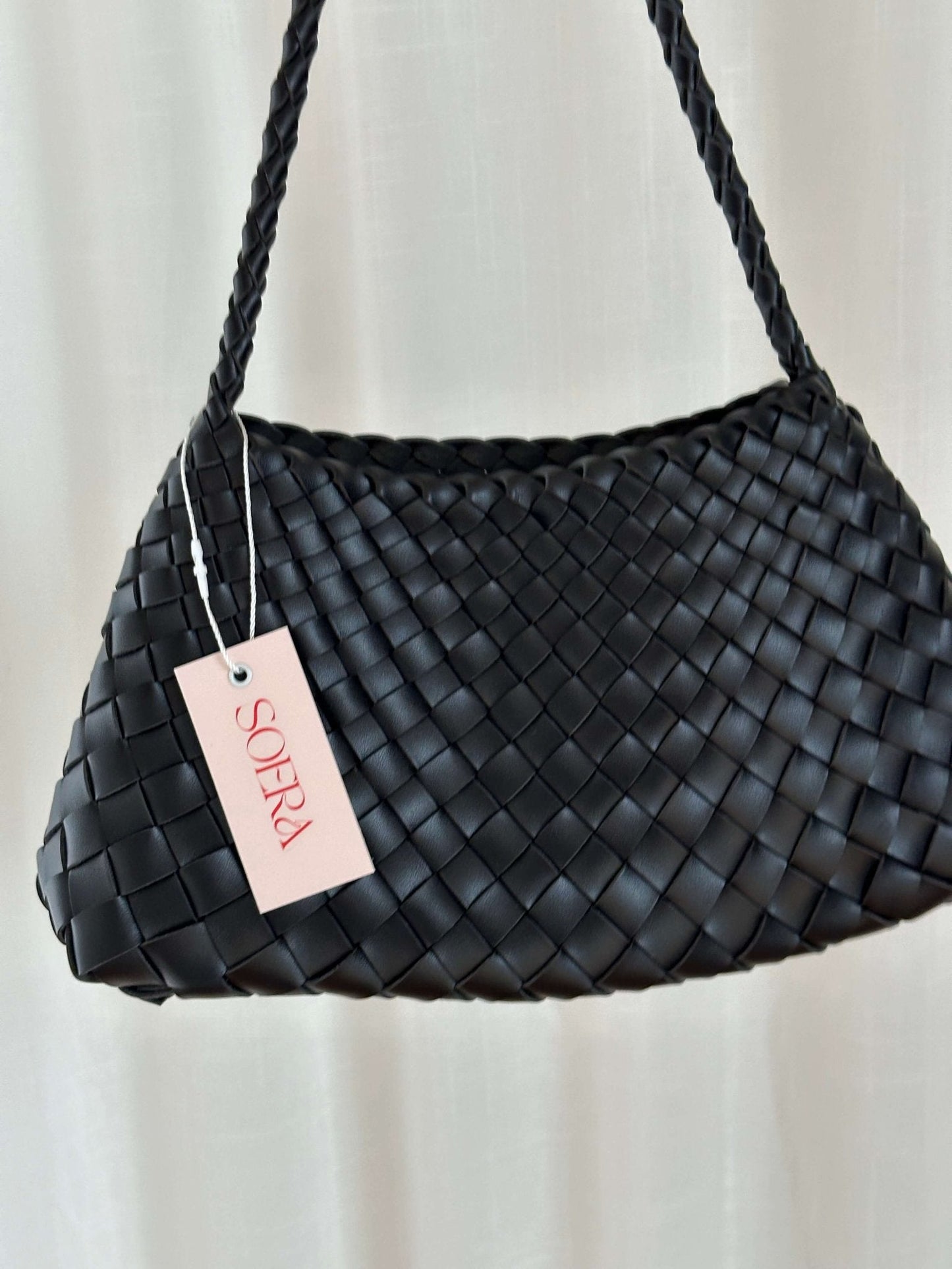 Bolso pequeño tejido de cuero vegano Marissa