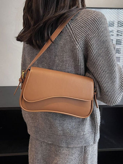 Bolso de hombro tipo sillín Mila