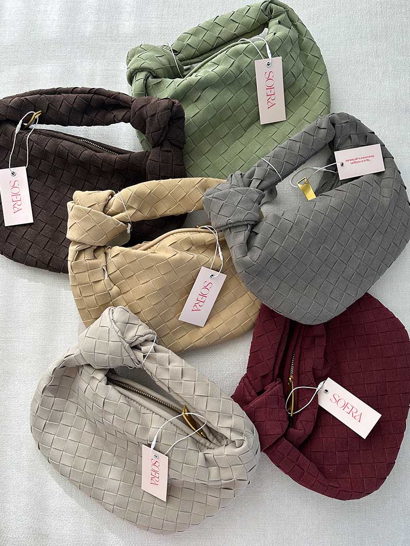Bolso mini de ante tejido