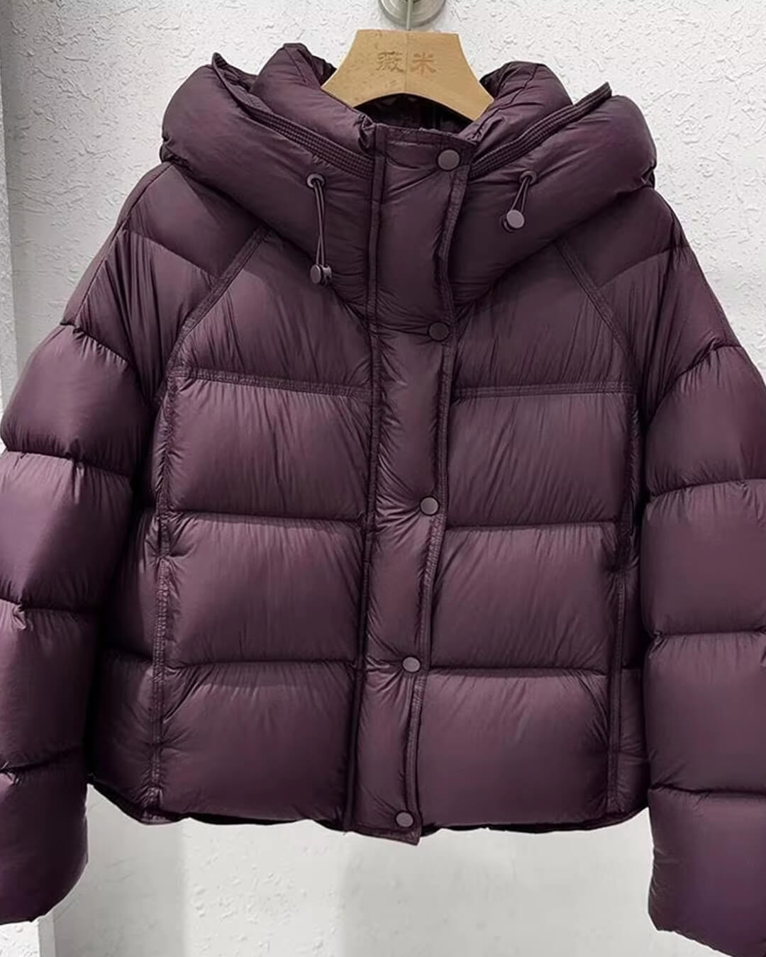 Chaqueta con capucha Alina