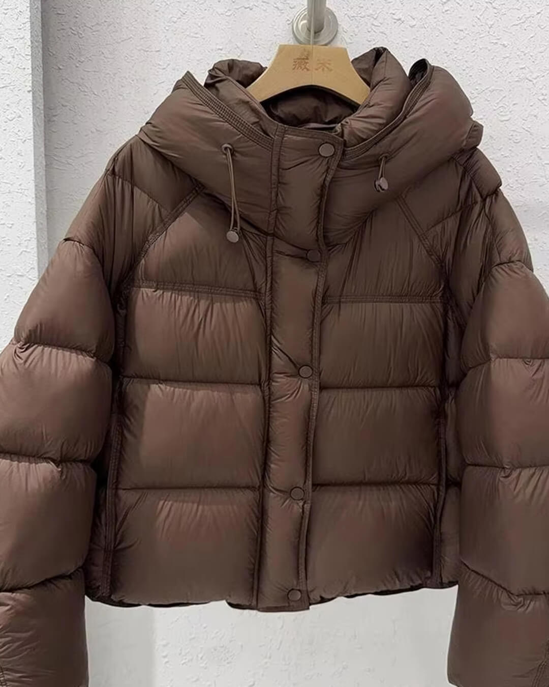 Chaqueta con capucha Alina