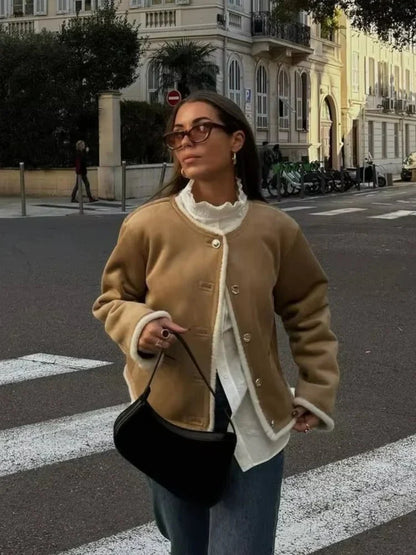Abrigo de ante sintético