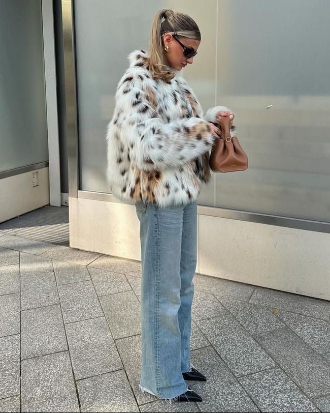 Abrigo de piel sintética Celeste Leopard