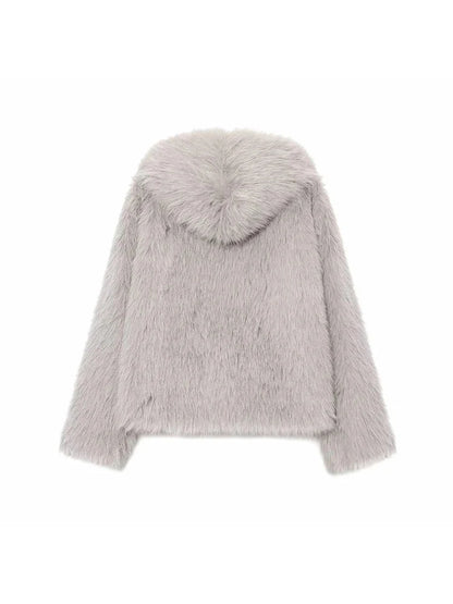 Chaqueta con capucha de piel sintética Dana