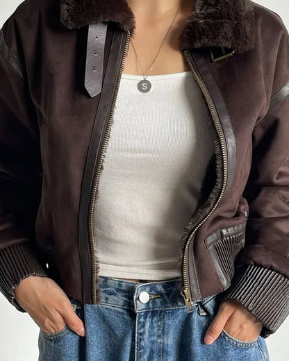 Cazadora bomber corta de ante Esme