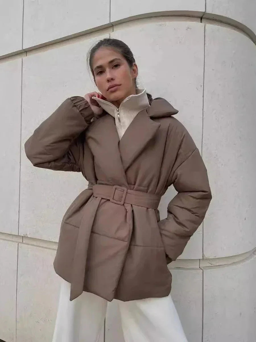 Chaqueta acolchada con cinturón Jaime