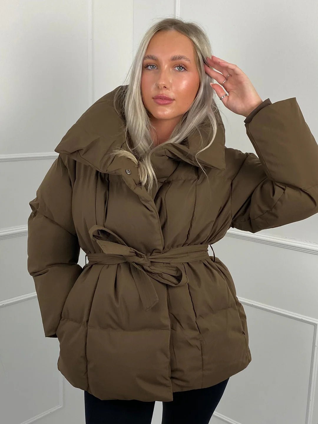 Chaqueta con cinturón Miranda