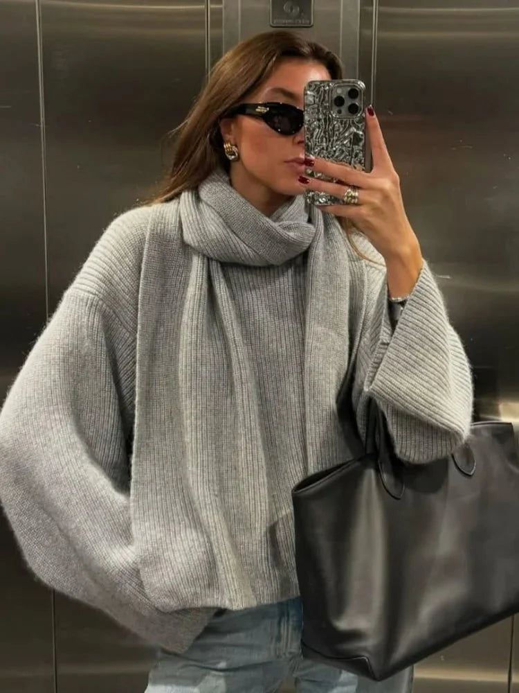 Xia suéter de punto suelto con bufanda