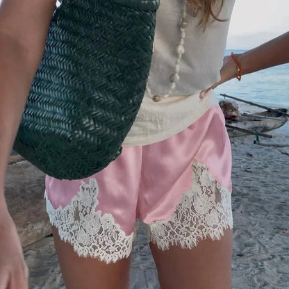 Pantalones cortos de satén y encaje Janice