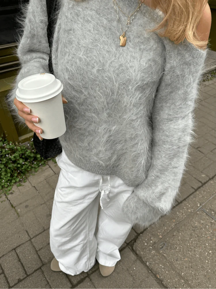 Suéter de mohair Meryl con hombros descubiertos
