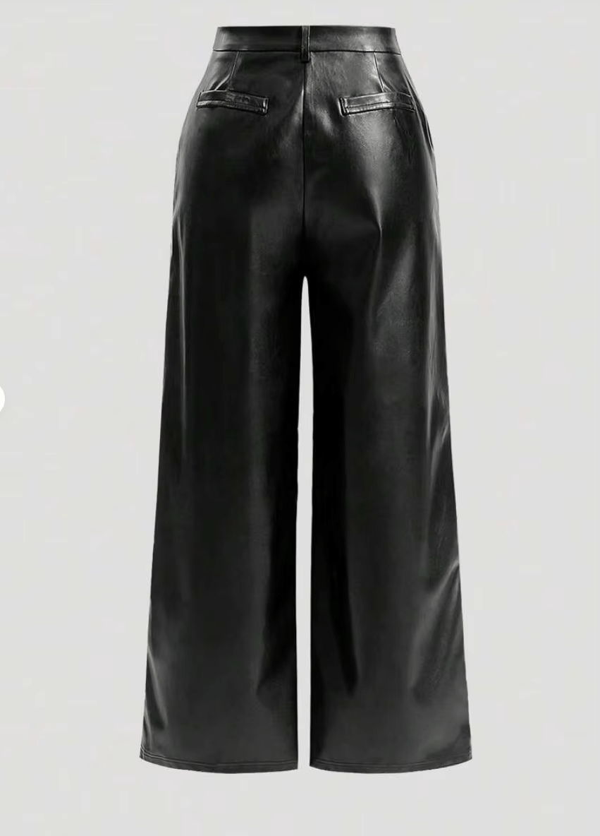 Pantalones acampanados de piel sintética Michelle