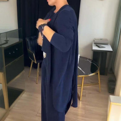 Conjunto de 3 piezas, rebeca larga, top y pantalón.