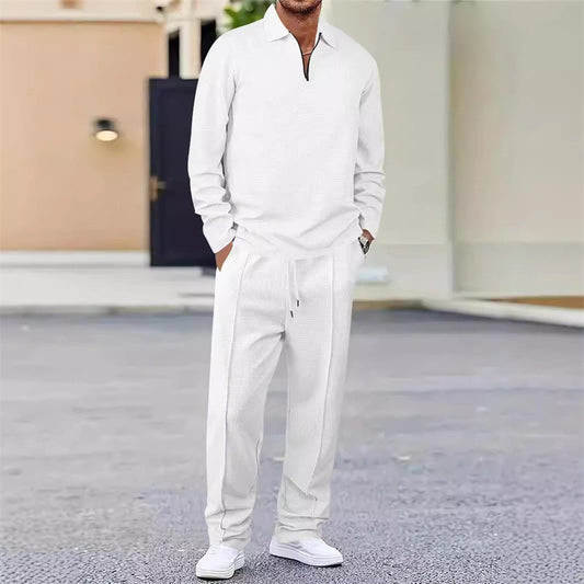 Conjunto sudadera y pantalón de corte recto