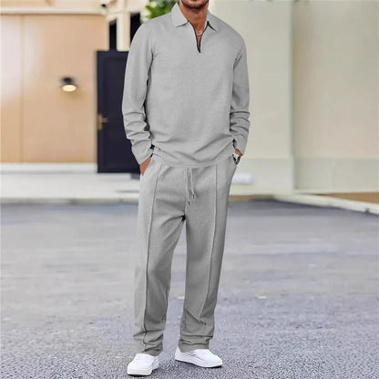 Conjunto sudadera y pantalón de corte recto