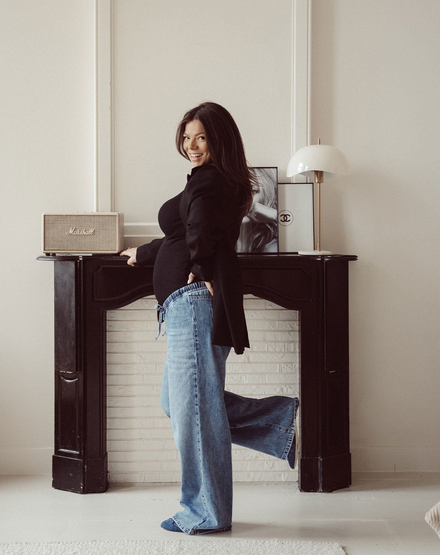 BASIC LONG SLEEVE FITTED TOP MATERNITY ZWART